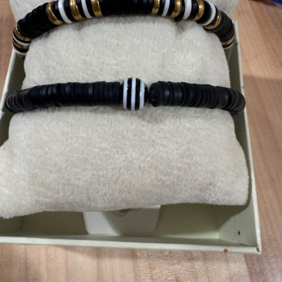 Matching set of two handmade black and gold bracelets - Picture 2 of 2